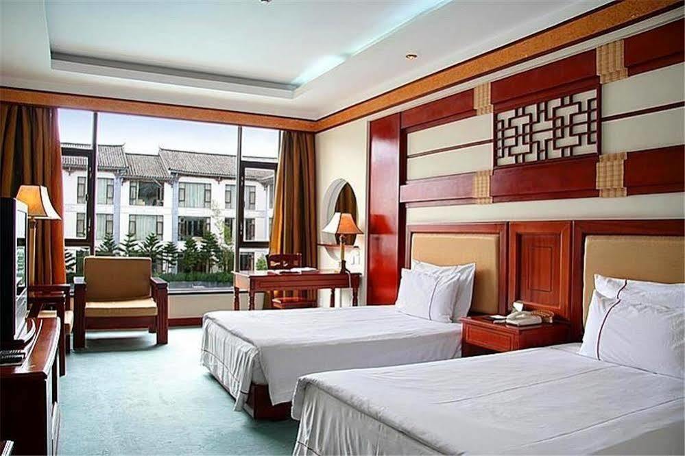Regent Hotel Dali  Extérieur photo